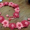 Pembe Çiçekli Atkı Modeli Pembe Çiçekli Atkı Modeli