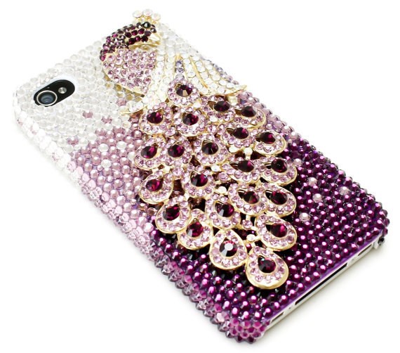 farklı desenli mor telefon kılıfı