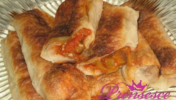 Patlıcanlı Börek Tarifi